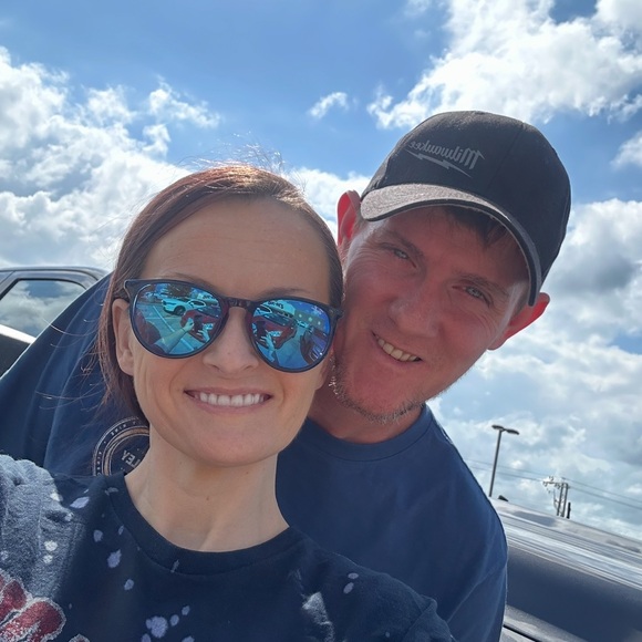 FOLLOW THIS POST FOR NOTIFICATIONS WHEN IM GOING LIVE!! Buyers appr ever show - Picture 4 of 17